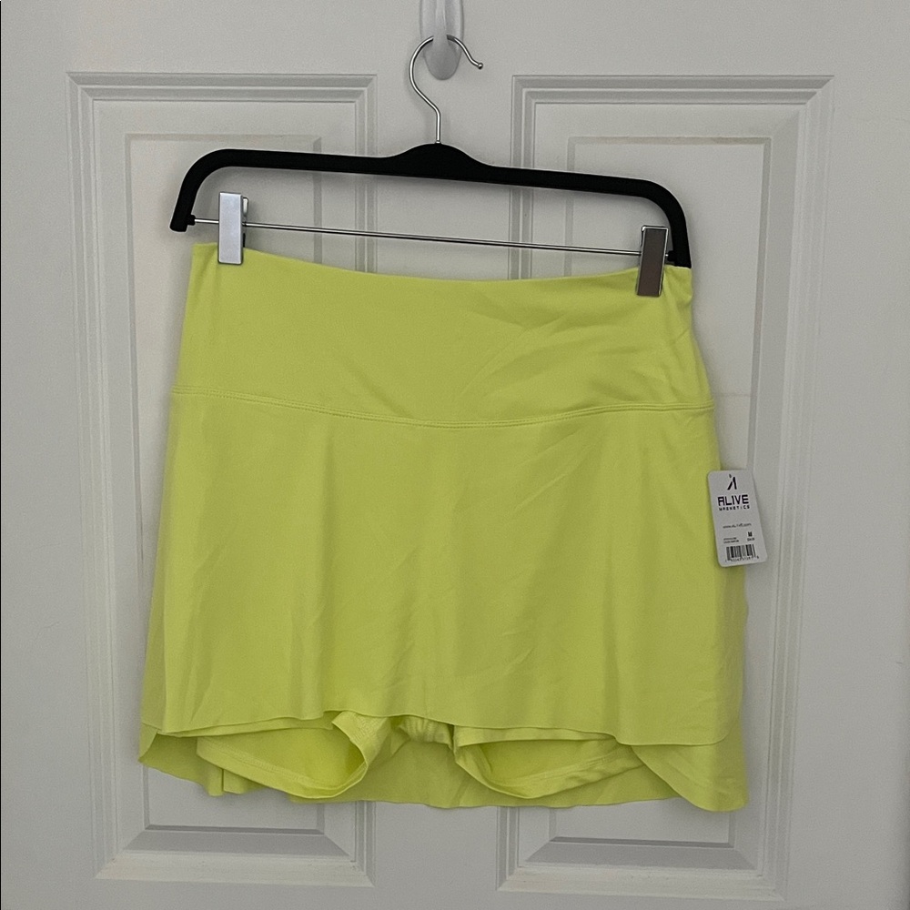 Women's Sunny Lime Yellow Skort